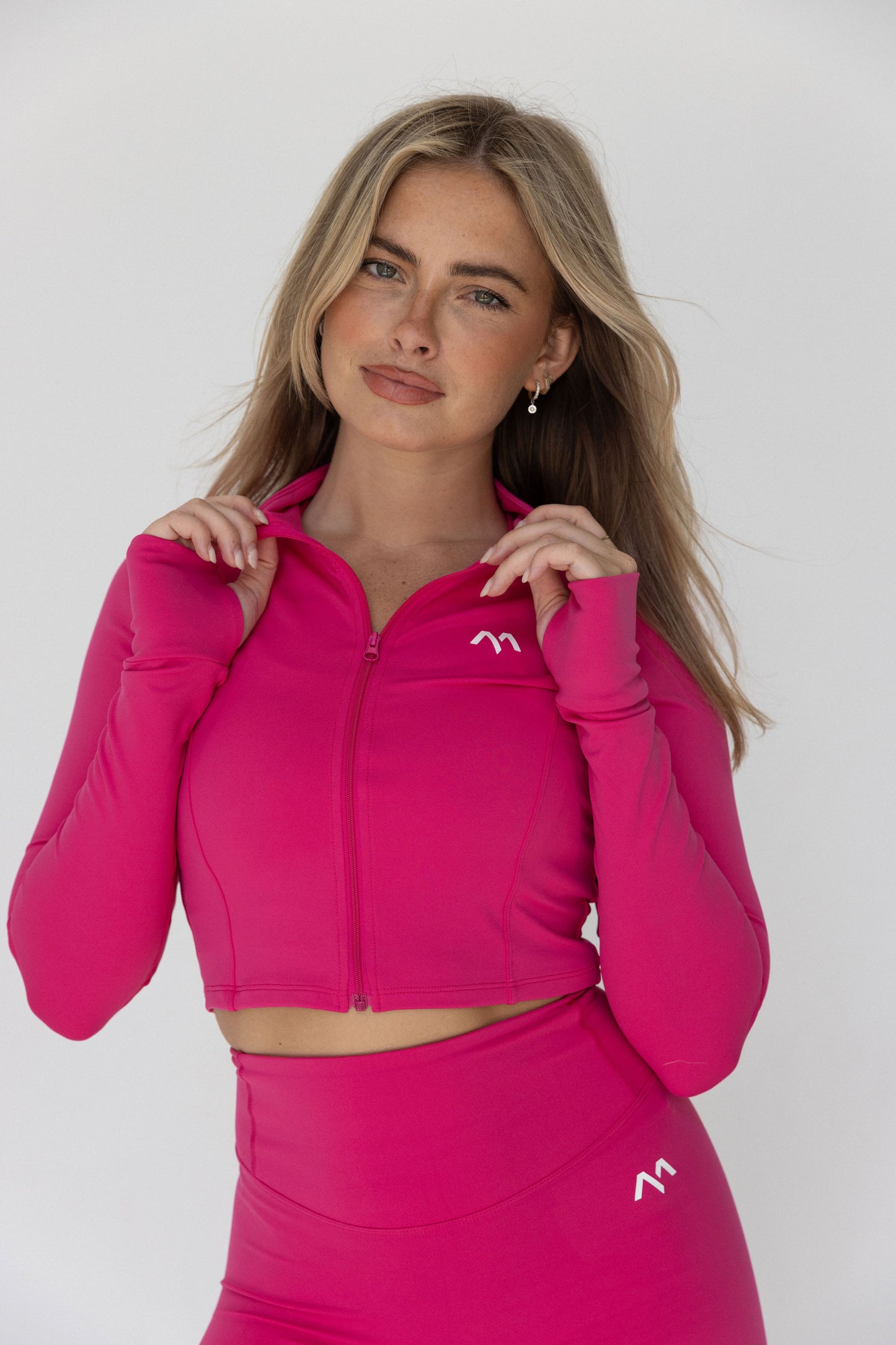 Elevate Zip-Up Crop - Fuchsia Pink